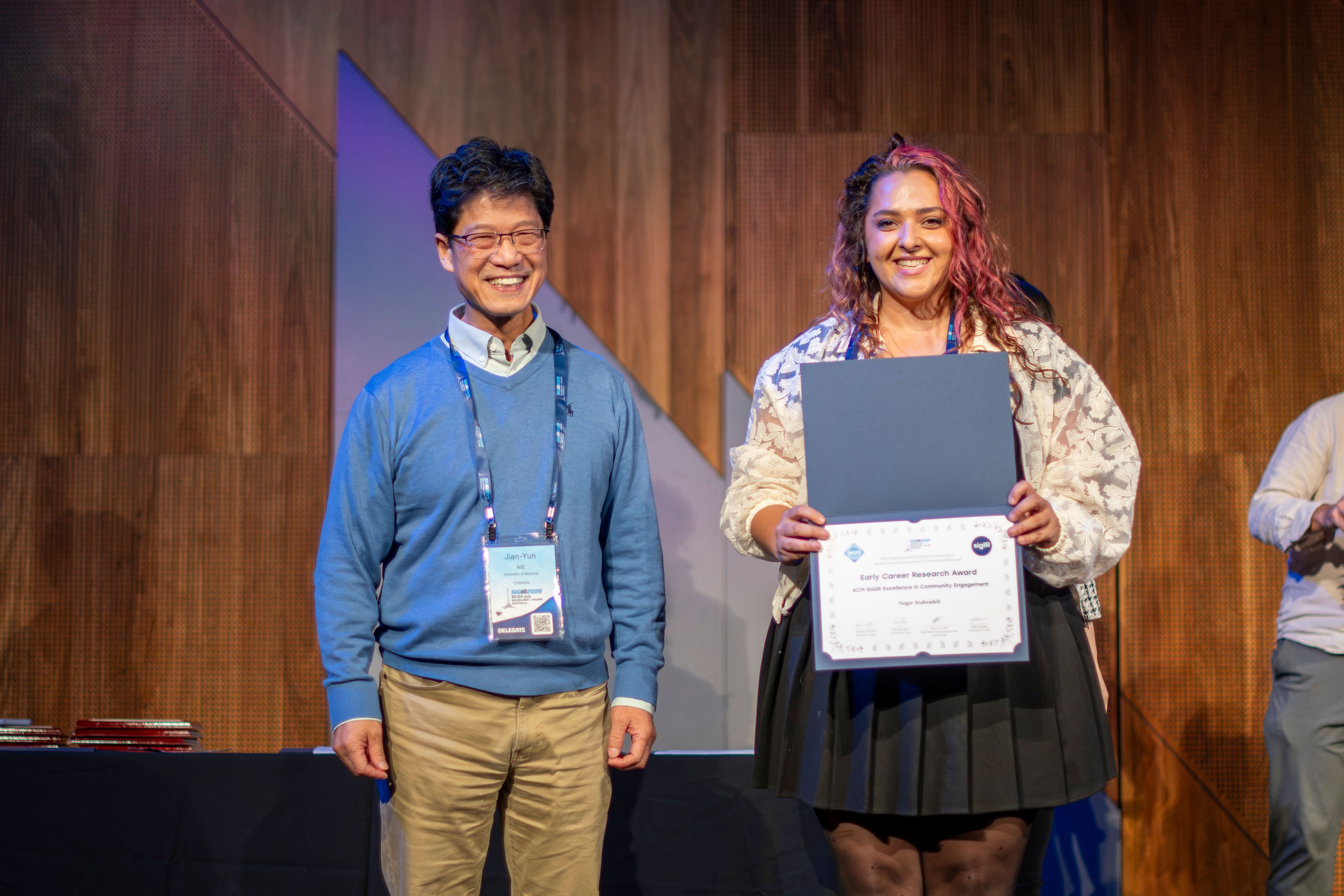 Negar Arabzadeh wins ACM SIGIR community engagement award